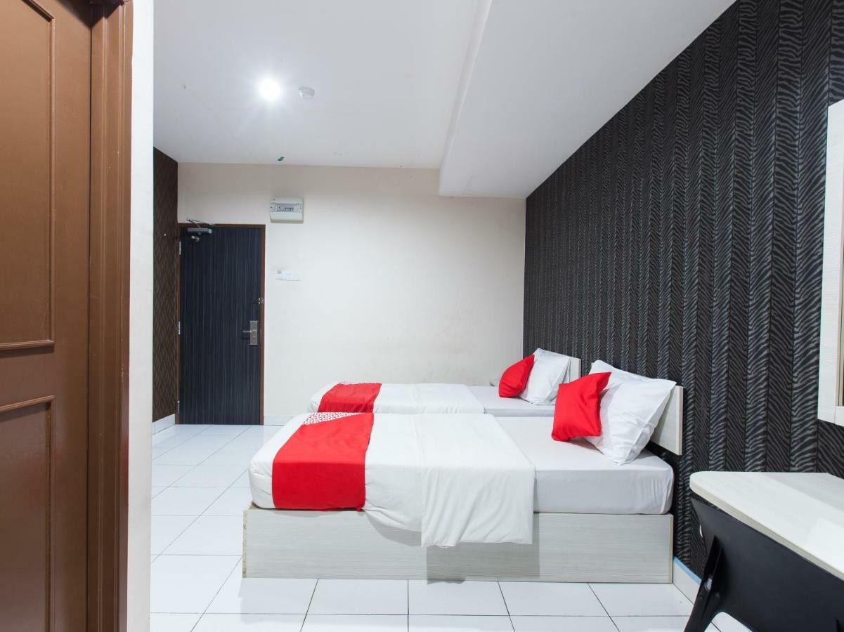 Super Oyo 1163 Hotel Pulai Ίπο Εξωτερικό φωτογραφία