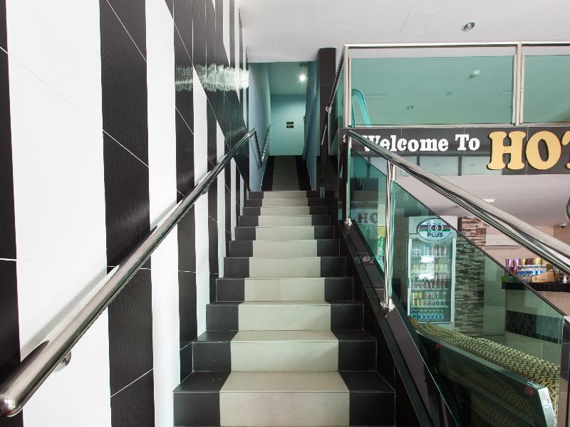 Super Oyo 1163 Hotel Pulai Ίπο Εξωτερικό φωτογραφία